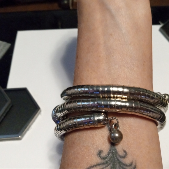 Vintage Bohemian Blue Cubed Big Silver Coil Wrap Around Dangle Bangle Bracelet - Picture 12 of 12